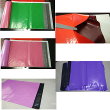 Saco de vestuário de cor plástica leve com selo adesivo
